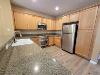 Photo #4: 2650276 Listing 