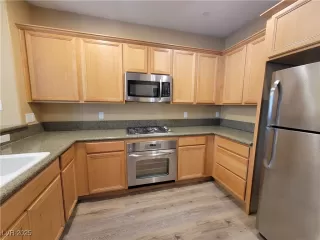 Photo #5: 2650276 Listing 