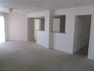 Photo #5: 2650280 Listing 