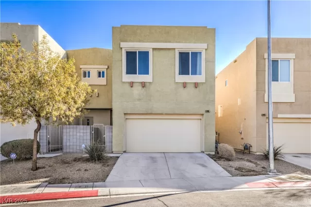 MLS: 2650287 Condo For Sale
