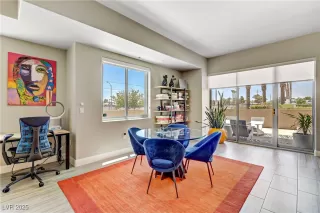 Photo #4: 2650298 Listing