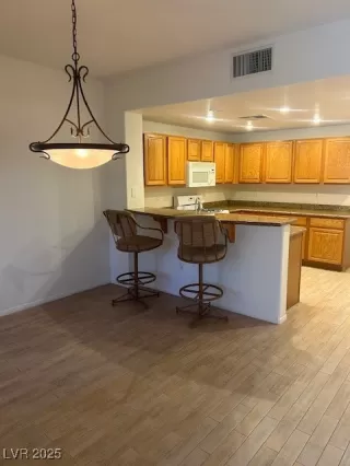 Photo #6: 2650404 Listing 