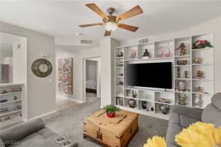 Photo #3: 2650410 Listing 