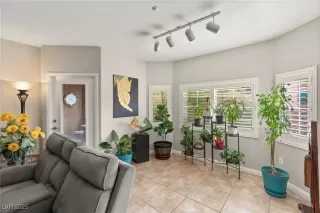 Photo #5: 2650410 Listing 