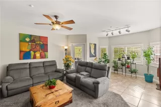 Photo #6: 2650410 Listing 