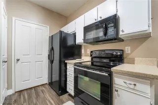 Photo #6: 2650454 Listing 