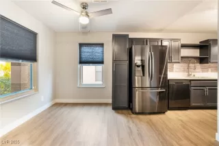 Photo #6: 2650495 Listing