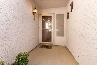 Photo #3: 2650513 Listing