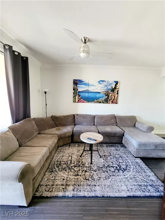 MLS: 2650524 Condo For Sale