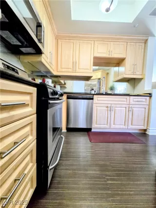 Photo #6: 2650524 Listing 