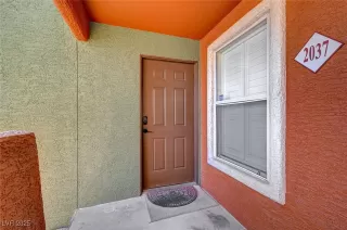 Photo #2: 2650561 Listing 