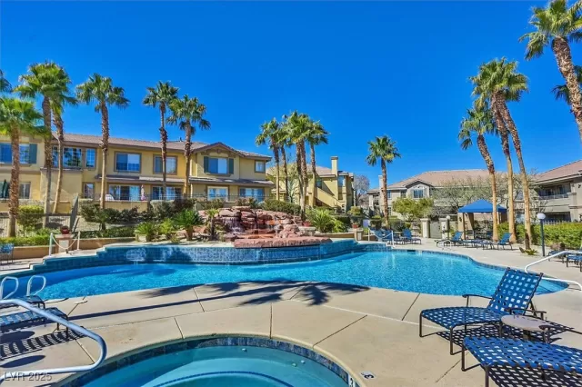 MLS: 2650581 Condo For Sale