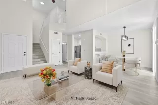 Photo #2: 2650581 Listing