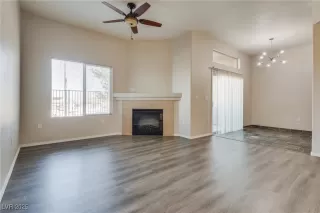 Photo #3: 2650651 Listing