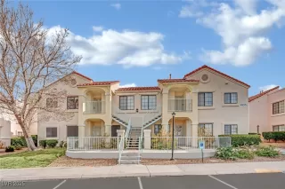 Photo #1: 2650656 Listing 