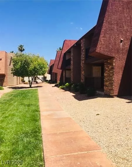 MLS: 2650691 Condo For Sale