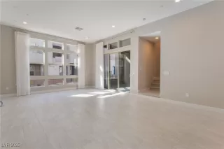 Photo #6: 2650694 Listing 