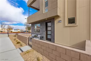 Photo #4: 2650707 Listing 