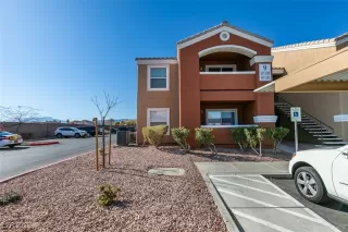 Photo #4: 2650716 Listing 