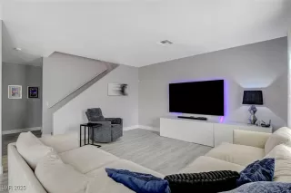 Photo #2: 2650717 Listing 