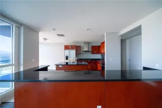 Photo #4: 2650733 Listing 