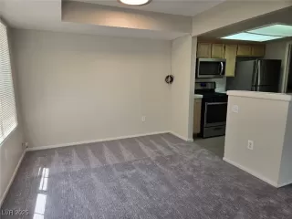 Photo #6: 2650777 Listing 