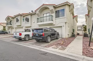 Photo #1: 2650785 Listing 