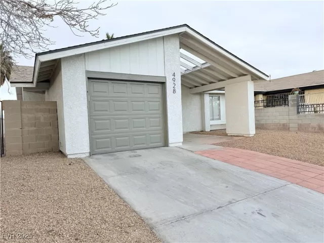 MLS: 2650805 Condo For Sale