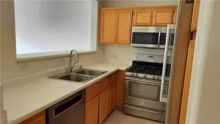 Photo #2: 2650818 Listing 