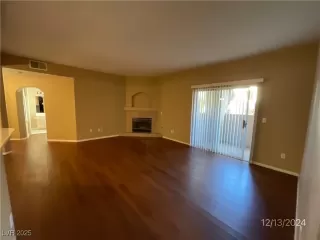 Photo #3: 2650830 Listing 