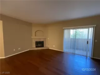 Photo #4: 2650830 Listing 