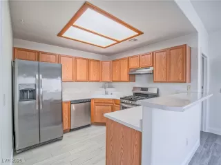 Photo #6: 2650862 Listing 