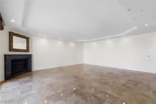 Photo #4: 2650872 Listing 