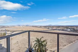 Photo #6: 2650901 Listing 