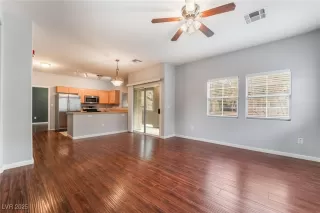 Photo #1: 2650902 Listing 