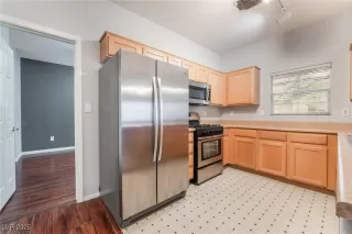 Photo #6: 2650902 Listing 