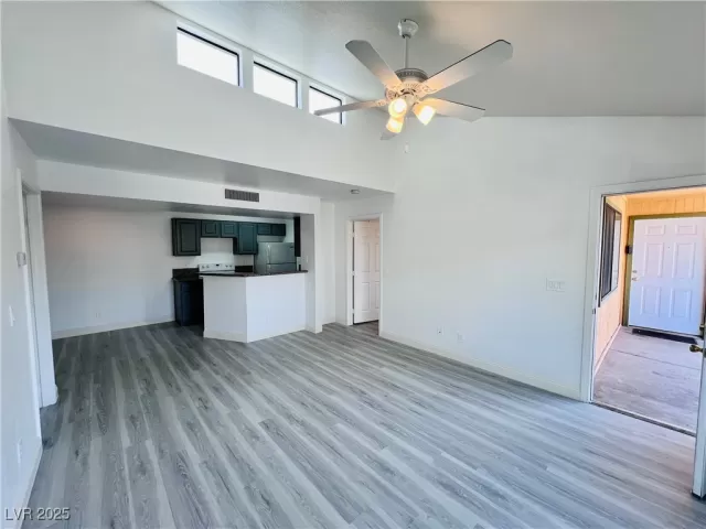 MLS: 2650931 Condo For Sale