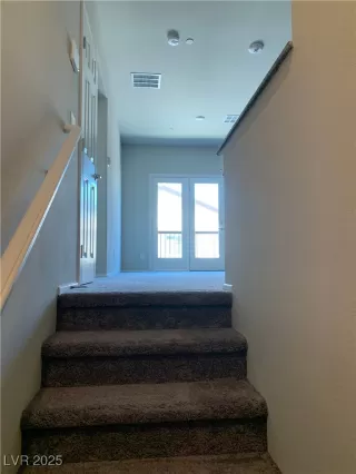 Photo #2: 2650932 Listing 