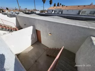 Photo #2: 2650967 Listing 