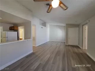 Photo #3: 2650967 Listing 