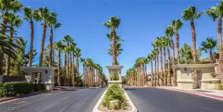 Photo #2: 2650986 Listing