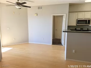 Photo #5: 2651003 Listing 