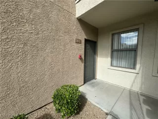 Photo #2: 2651006 Listing 