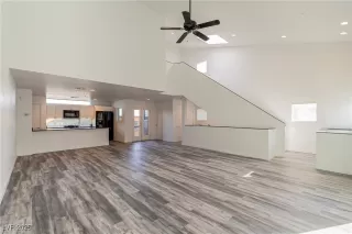 Photo #2: 2651010 Listing 