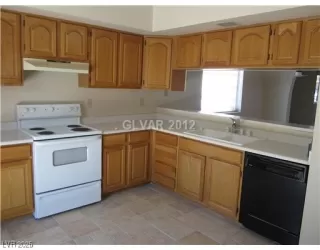 Photo #3: 2651049 Listing 