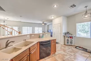 Photo #6: 2651088 Listing 