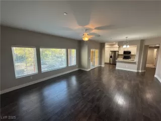 Photo #2: 2651135 Listing 