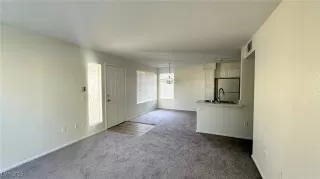 Photo #3: 2651137 Listing 