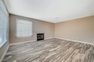 Photo #4: 2651166 Listing