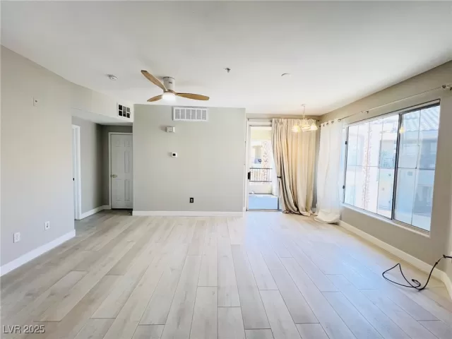 MLS: 2651183 Condo For Sale